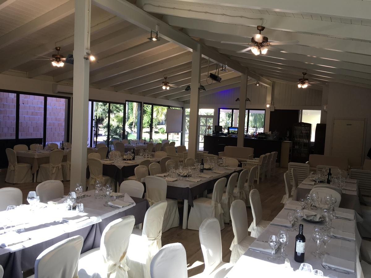 L'Isola Dei Sapori Boutique Hotel Restaurant Фоче-Варано Экстерьер фото