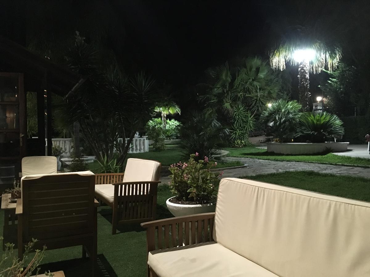 L'Isola Dei Sapori Boutique Hotel Restaurant Фоче-Варано Экстерьер фото