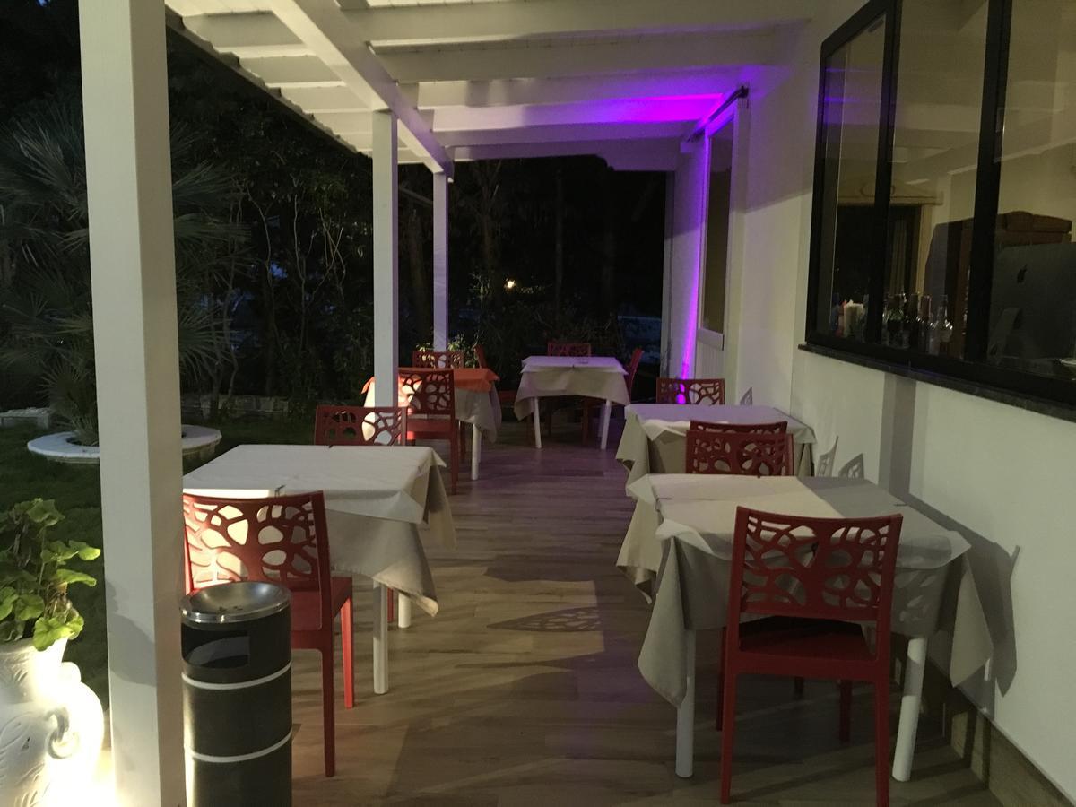 L'Isola Dei Sapori Boutique Hotel Restaurant Фоче-Варано Экстерьер фото