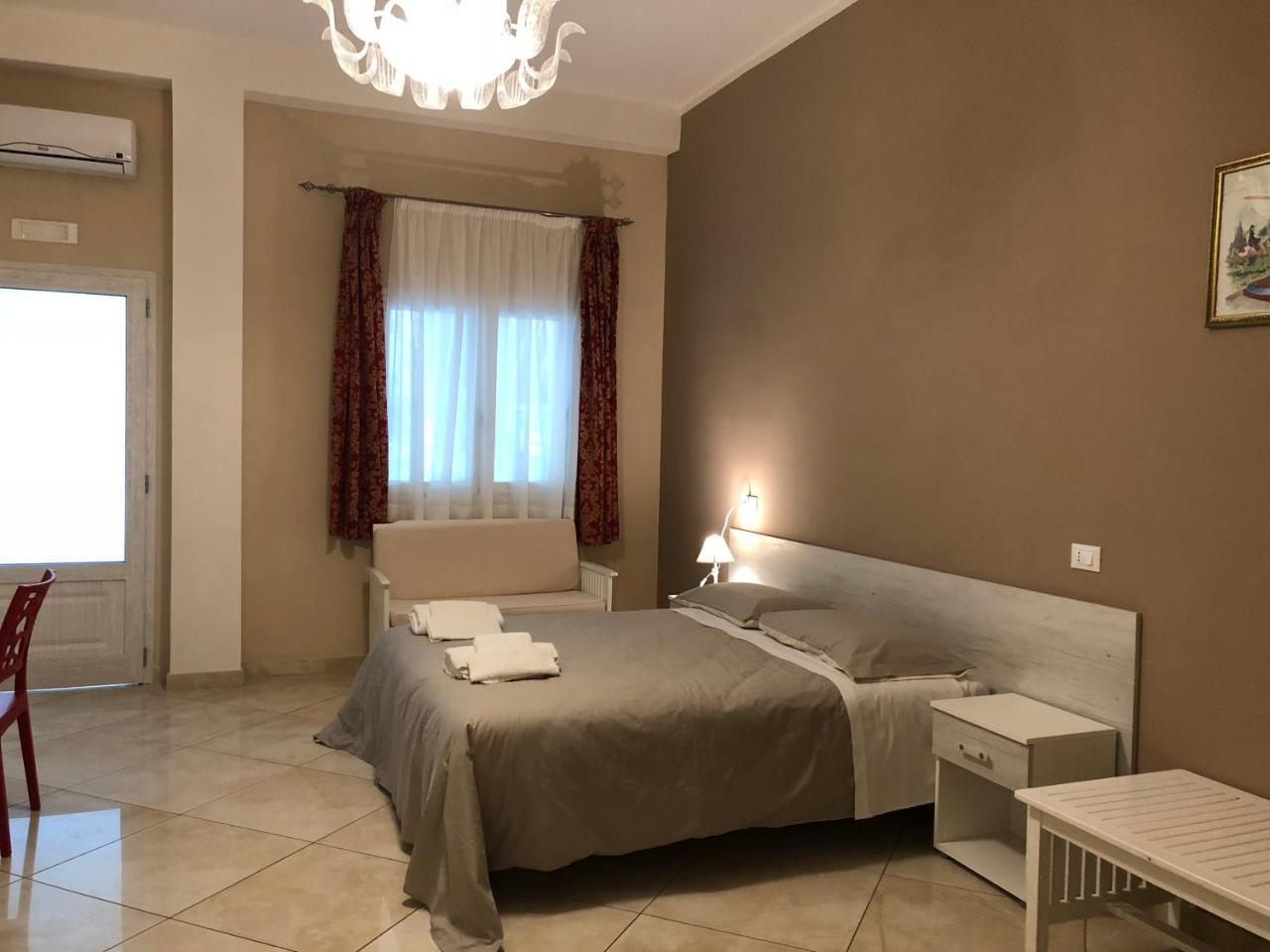 L'Isola Dei Sapori Boutique Hotel Restaurant Фоче-Варано Экстерьер фото